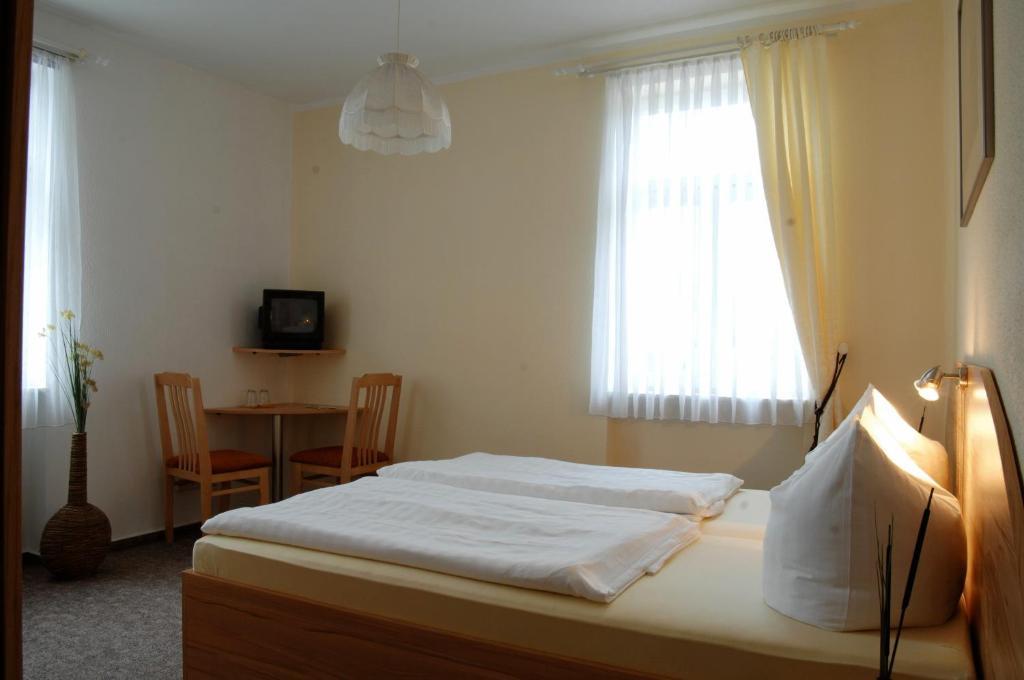 Pension Am Kluenderberg Binz Exteriér fotografie